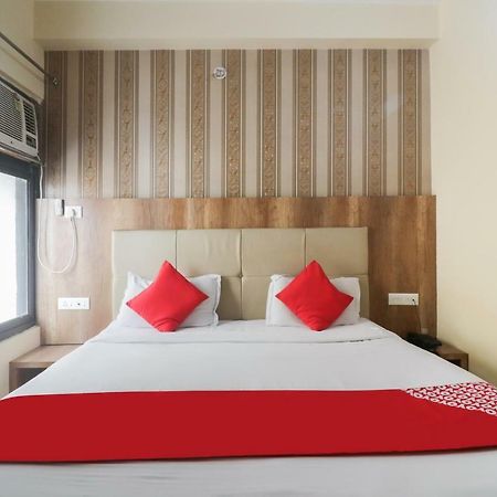 Oyo 48974 Hotel Shweta Residency Варанасі Екстер'єр фото