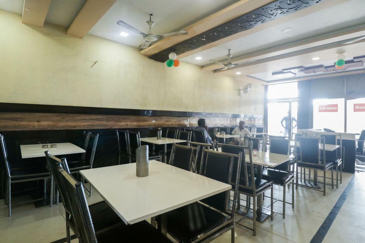 Oyo 48974 Hotel Shweta Residency Варанасі Екстер'єр фото